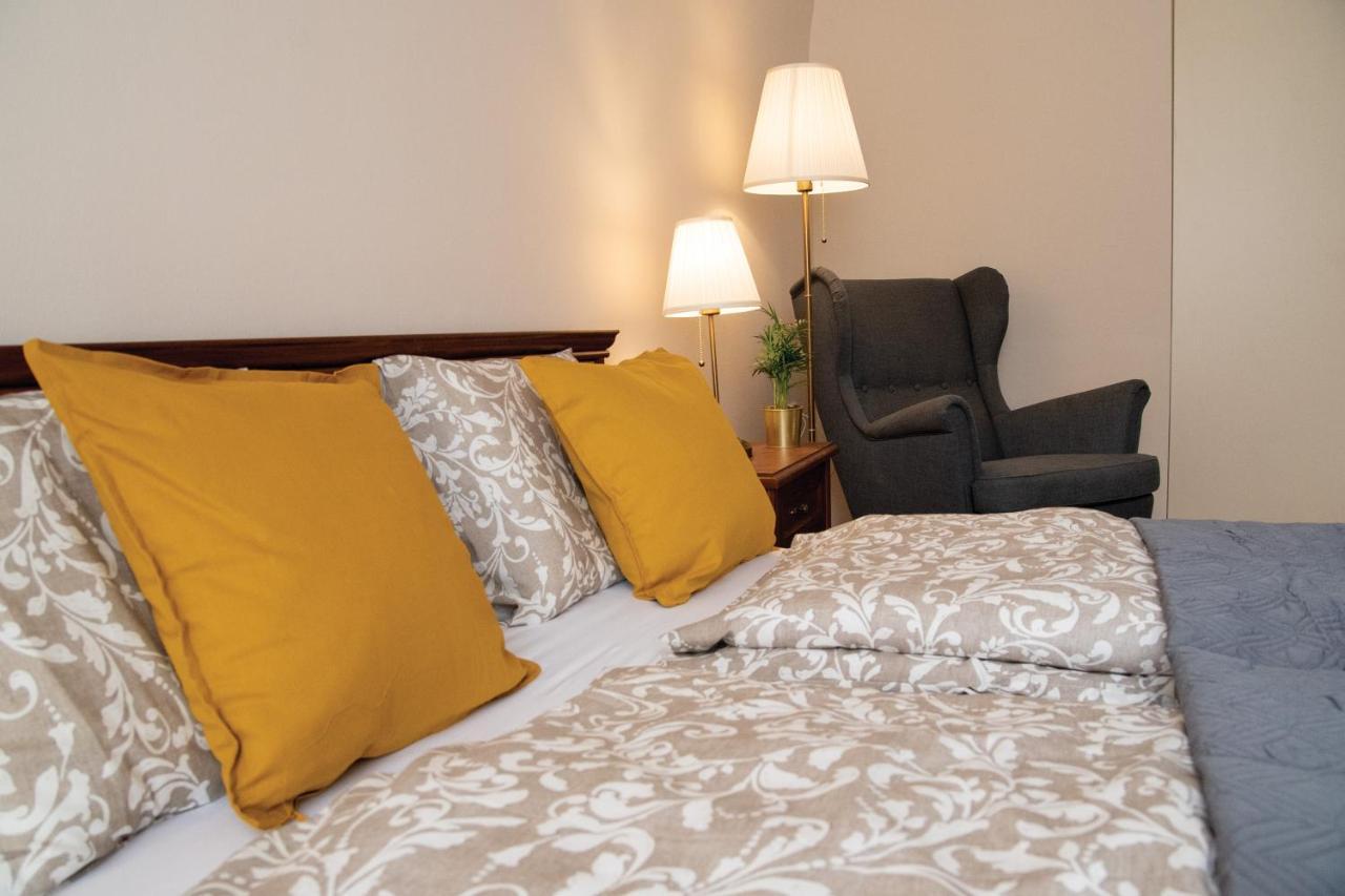 Theatroom Apartman เอ็กเกอร์ ภายนอก รูปภาพ